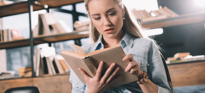 Какова роль книги для развития речи и словарного запаса у взрослых и дошкольников