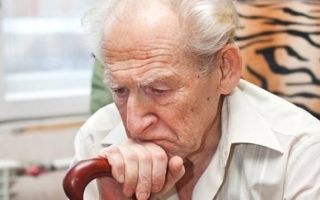 Болезнь альцгеймера: симптомы и первые признаки в начальной стадии
