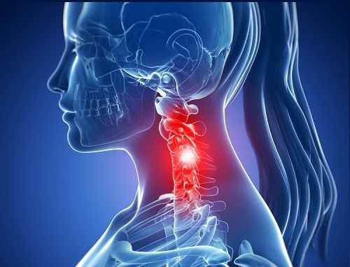 Болит шея с левой стороны за ухом: причины и лечение