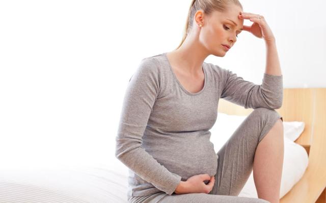 Болит желудок во время беременности