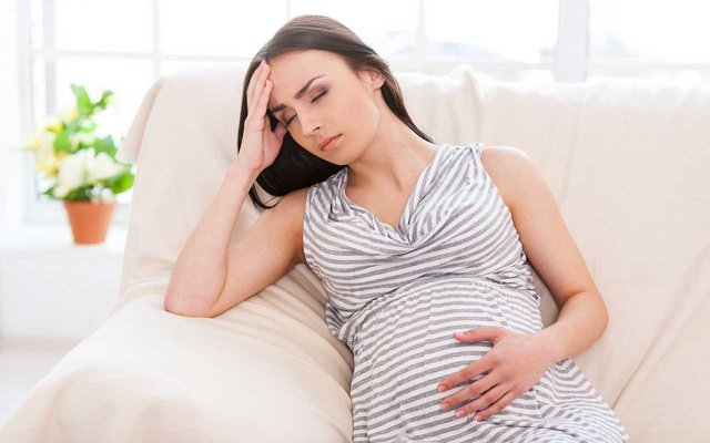 Мигрень при беременности - причины, фазы, лечение, профилактика
