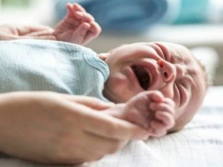 Судороги у новорожденного ребенка: причины, как выглядят неонатальные