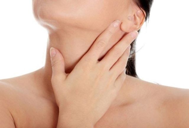 Жжение в шее, что это может быть? Может ли болеть щитовидная железа у мужчин и женщин