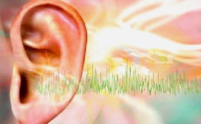 Пульсирующий шум в правом ухе - почему слышно биение сердца: как избавиться от пульсации, симптомы и диагностика заболевания