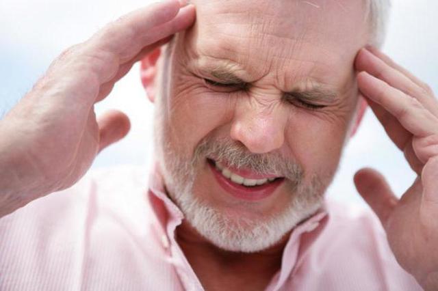 Причины головной боли, ее симптомы и лечение