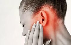 Щелкает в ухе – причины тиканья и что делать при жевании 2020