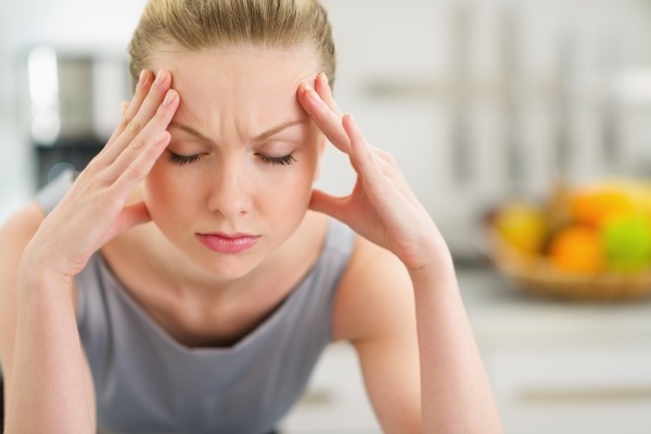 Анальгин от головной боли: помогает ли препарат и как его принимать?