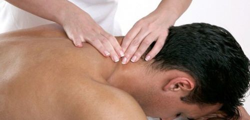 Болит шея сзади и затылок у основания головы: причины боли