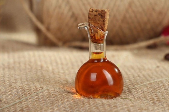 Эфирное масло от головной боли и его полезные свойства