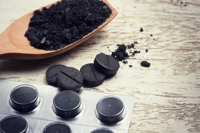 Очищение печени активированным углем: рецепты, противопоказания