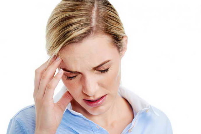После сотрясения мозга болит голова - что делать, сколько дней, лечение