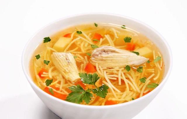 Супы при панкреатите (рецепты): овощные, диетические, супы-пюре, слизистые, протертые