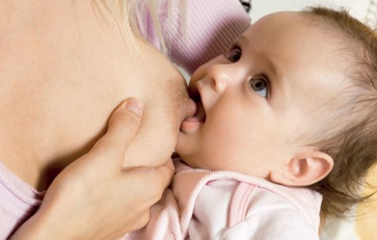 Молочница на сосках и грудных железах у женщины, симптомы и лечение кандидоза при ГВ