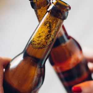 Можно ли безалкогольное пиво при геморрое