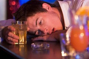 Икота после алкоголя: как убрать причину появления