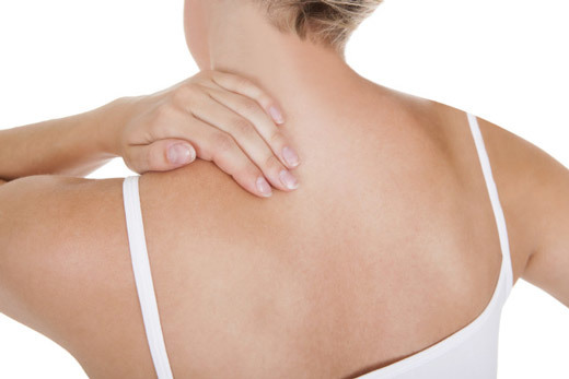 Белые пятна на спине (коричневые, красные): причины и лечение