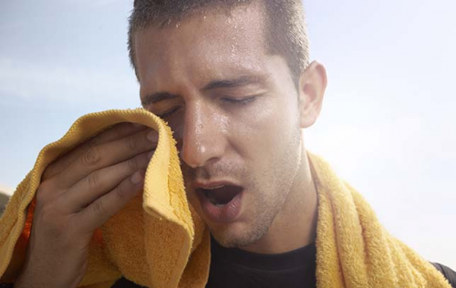 Приливы жара у мужчин: причины и лечение патологии
